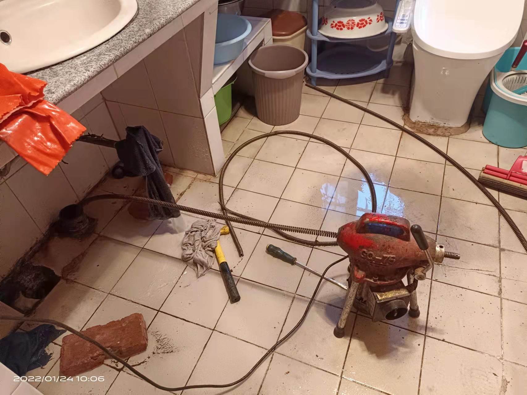 高密疏通厨房下水道，地漏疏通