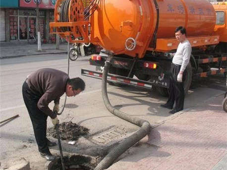 高密清掏化粪池，健康生活从这里开始